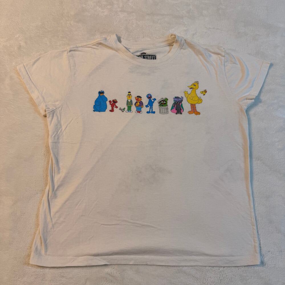 Vintage Y2K Sesame Street T-Shirt